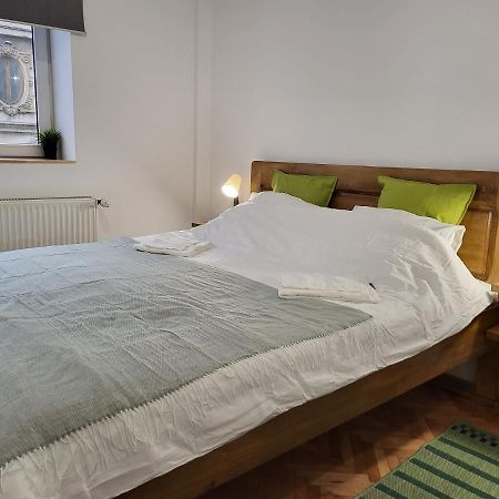 Cozy Old Town Apartments - Lipscani Bucarest Esterno foto