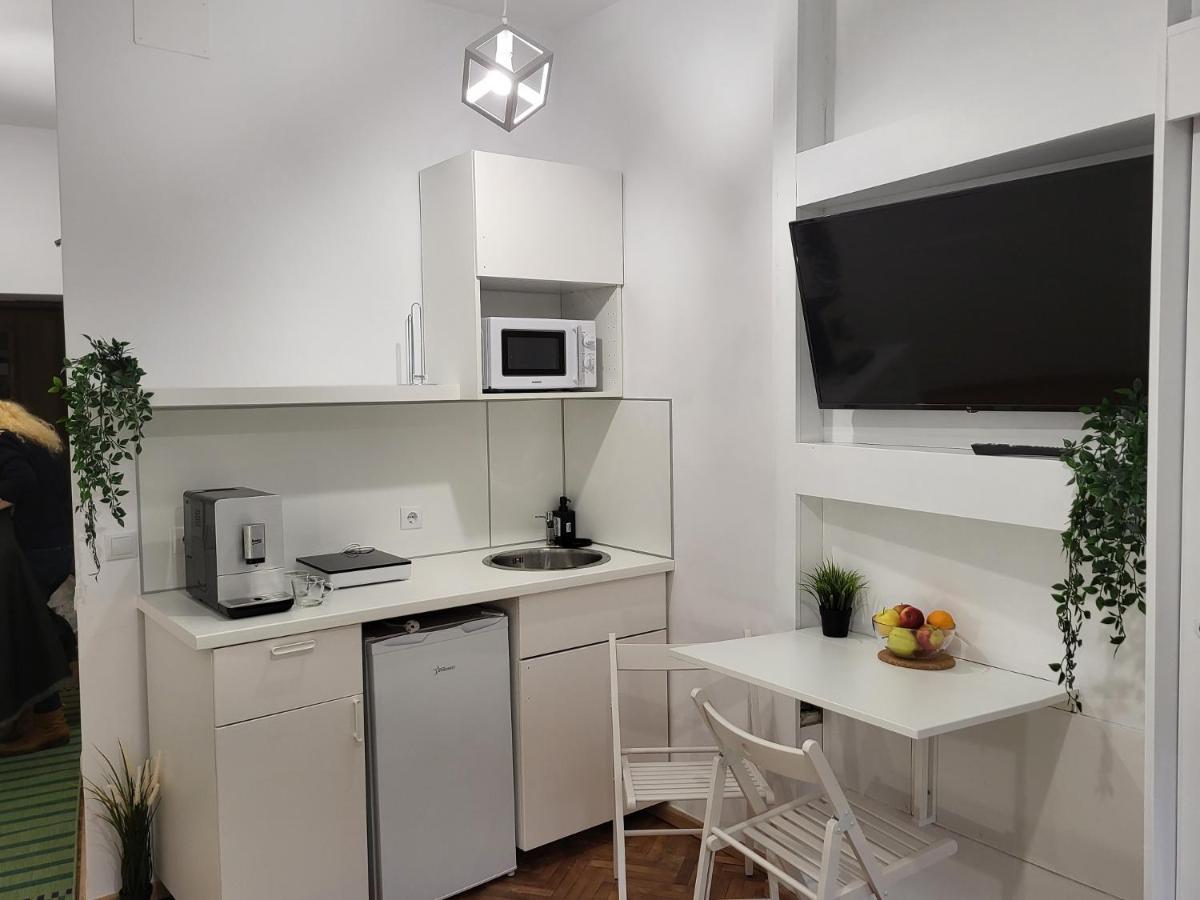 Cozy Old Town Apartments - Lipscani Bucarest Esterno foto